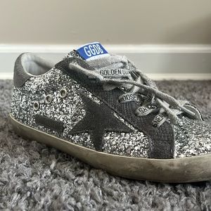 Gently worn golden goose sneaks